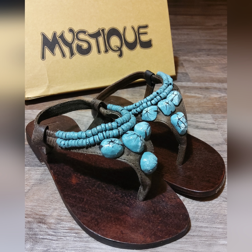 Mystique Boho Turquoise Leather Thong Sandlas NIB